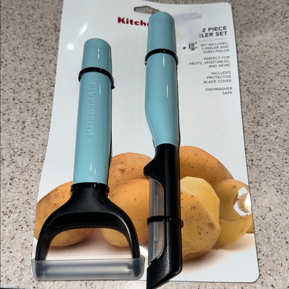 NWT KitchenAid Mineral Blue 2 Piece Peeler Set slicer